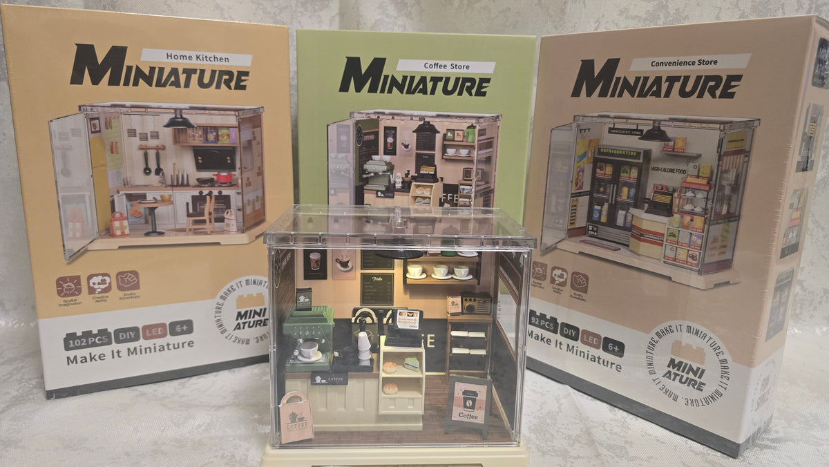 DIY Miniature – kreativni set za sastavljanje sa LED osvetljenjem | Izaberi model