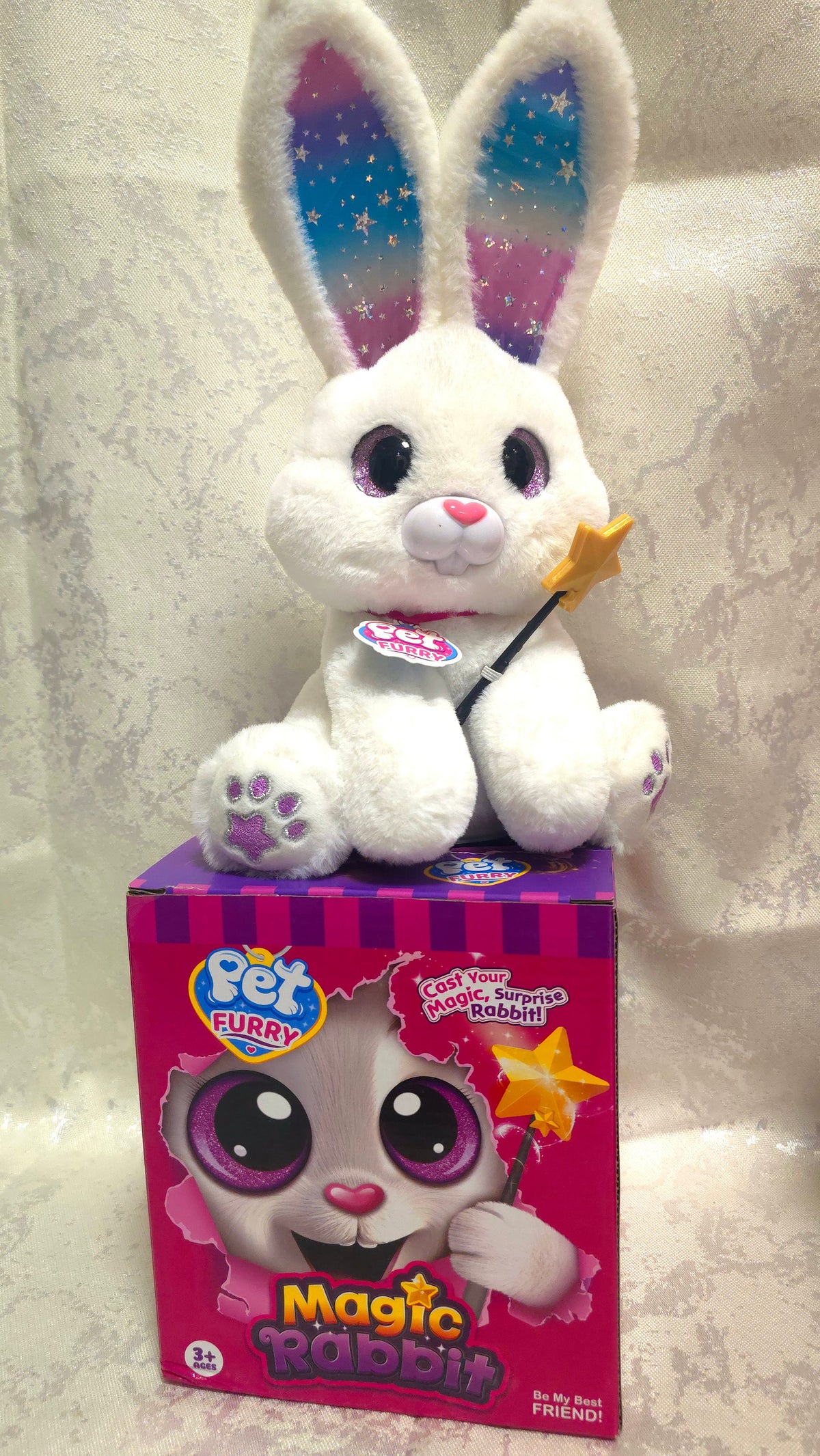 Magic Rabbit – interaktivni plišani zeka koji peva i priča
